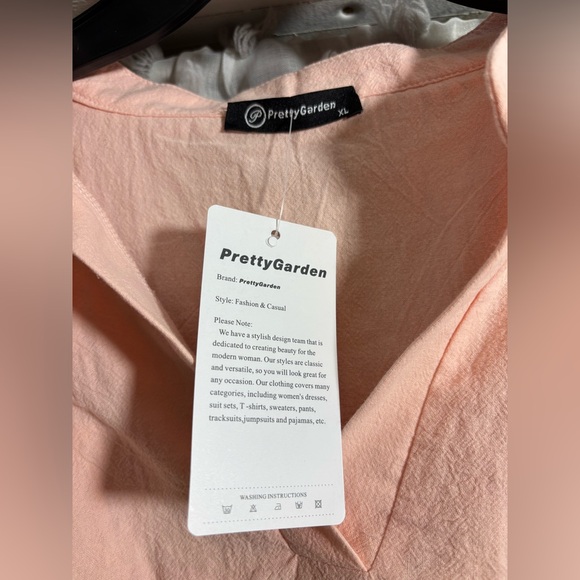 Chic Peach V-Neck 100% Blouse - Picture 4 of 6